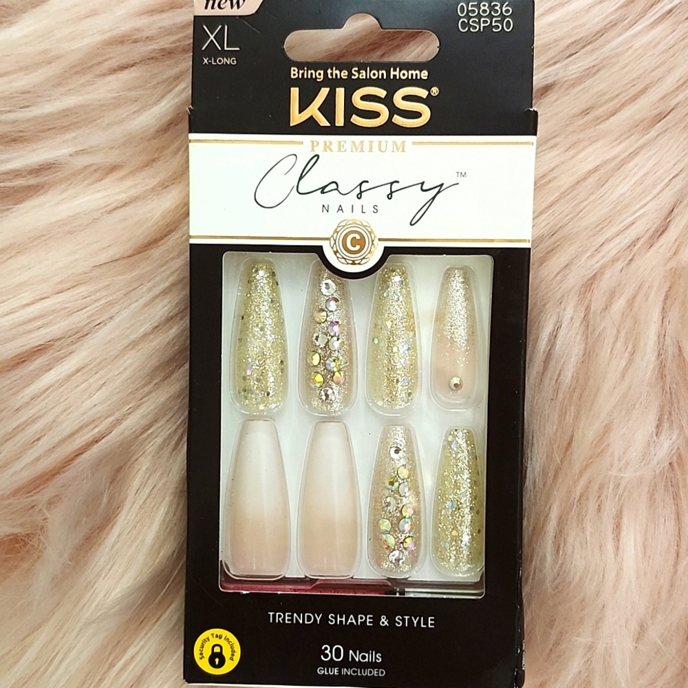 Brand New KISS PREMIUM CLASSY False Nails-XL
